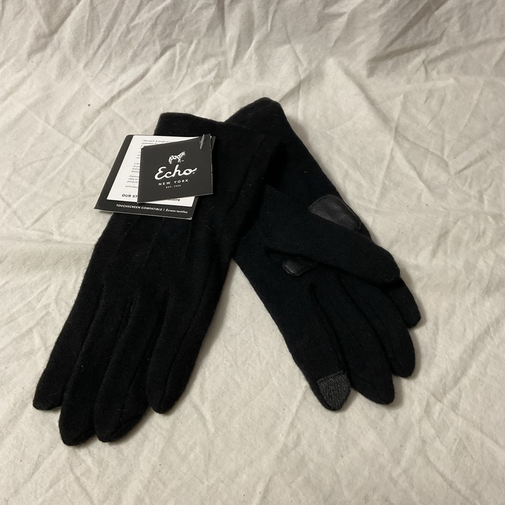 Echo Touchscreen Black Gloves